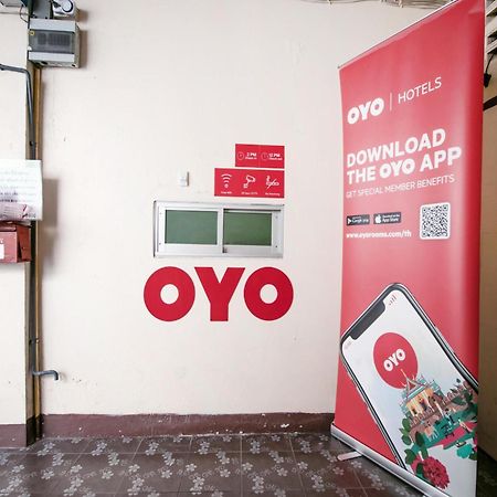 Oyo 525 Mrt Phetkasem 48-1 Place Bangkok Exterior foto